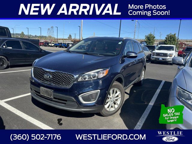 2017 Kia Sorento LX