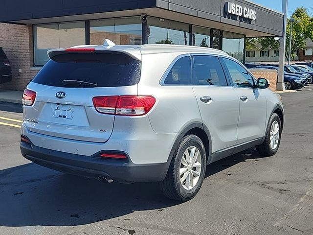 2017 Kia Sorento LX