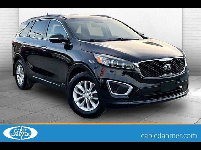 2017 Kia Sorento LX