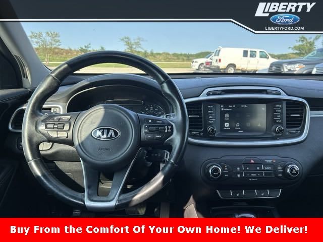 2017 Kia Sorento LX