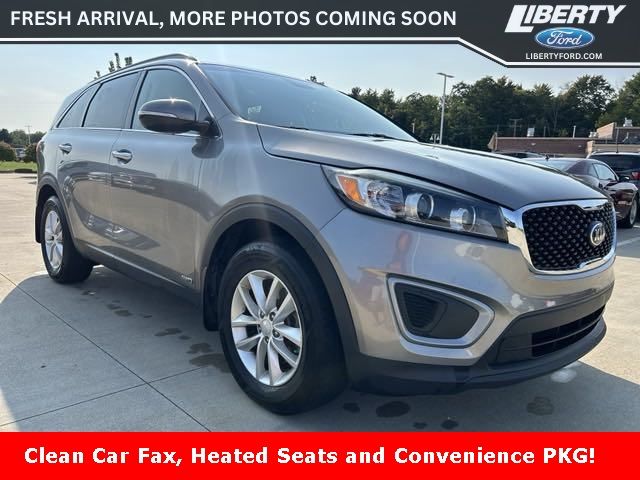 2017 Kia Sorento LX