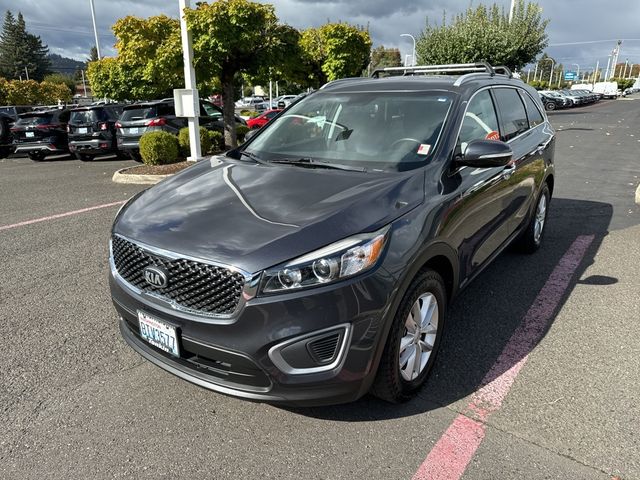 2017 Kia Sorento LX