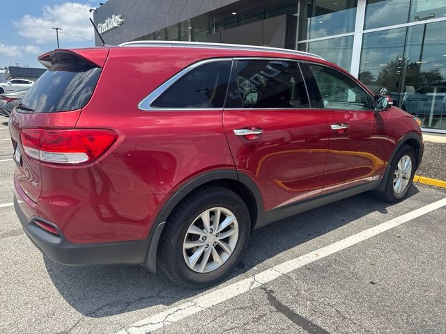 2017 Kia Sorento LX
