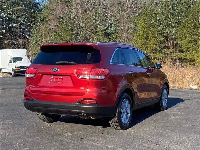 2017 Kia Sorento LX