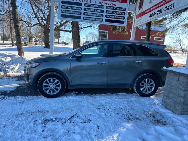 2017 Kia Sorento LX