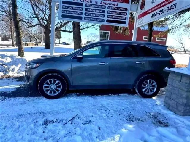 2017 Kia Sorento LX