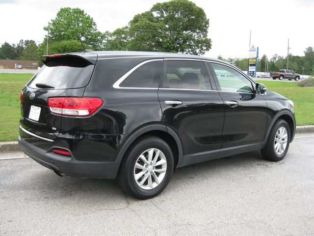 2017 Kia Sorento L