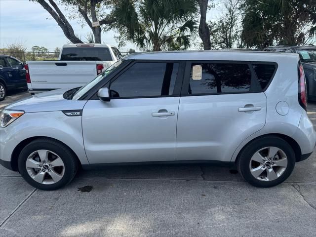 2017 Kia Soul Base