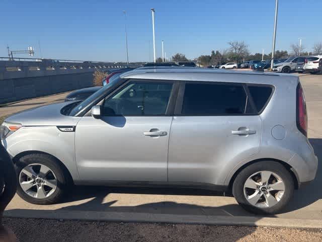 2017 Kia Soul Base