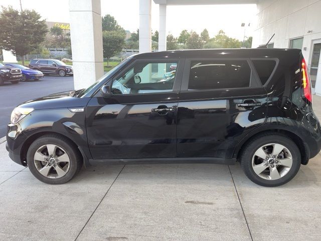 2017 Kia Soul Base