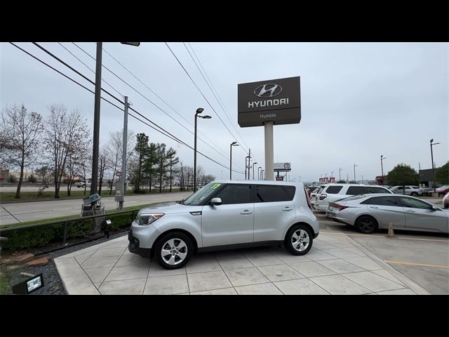 2017 Kia Soul Base