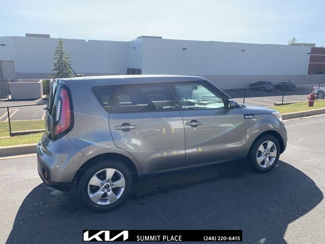 2017 Kia Soul Base