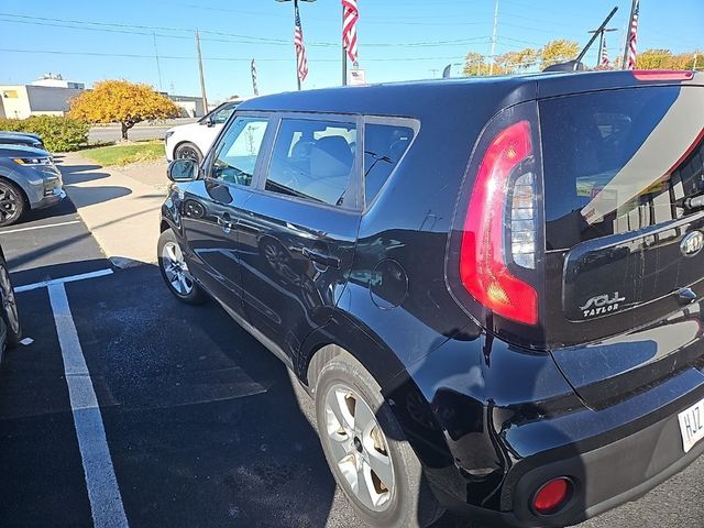 2017 Kia Soul Base