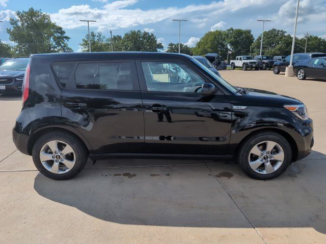 2017 Kia Soul Base