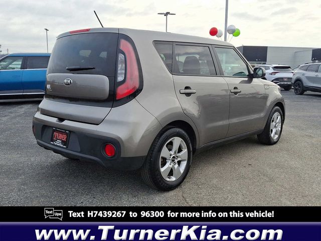 2017 Kia Soul Base