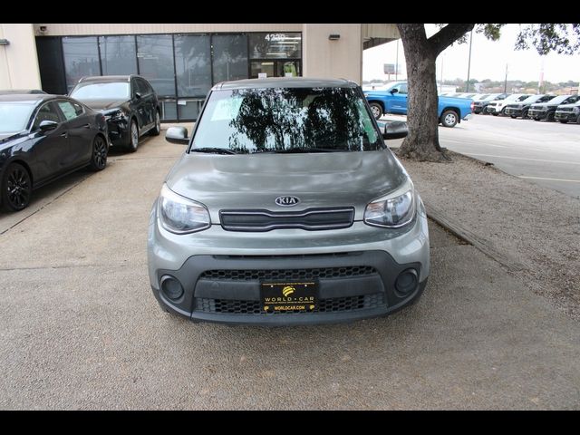 2017 Kia Soul Base