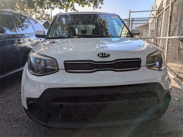 2017 Kia Soul Base