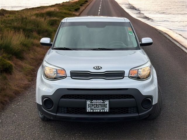 2017 Kia Soul Base