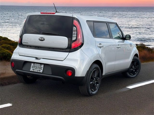 2017 Kia Soul Base