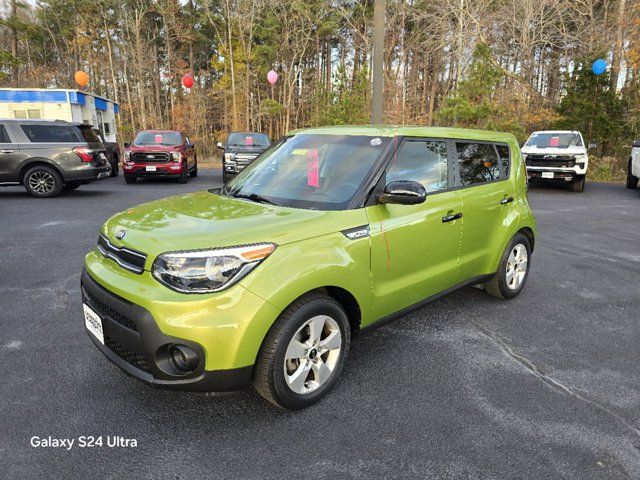 2017 Kia Soul Base