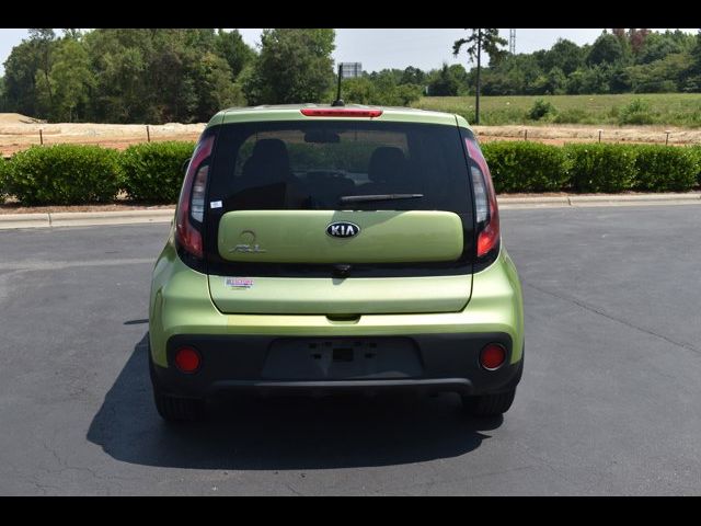 2017 Kia Soul Base