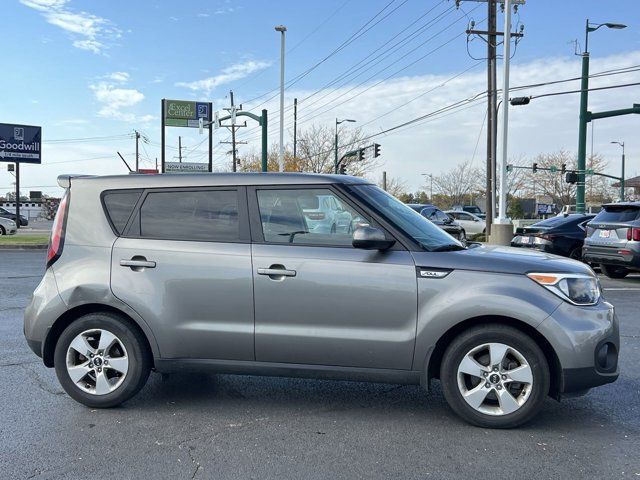 2017 Kia Soul Base