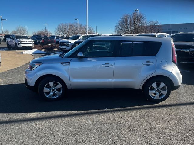 2017 Kia Soul Base