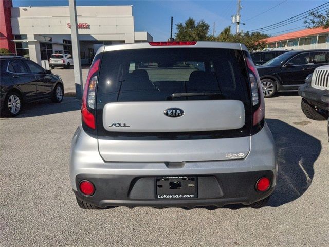 2017 Kia Soul Base