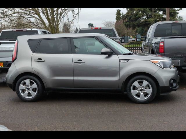 2017 Kia Soul Base