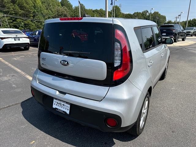 2017 Kia Soul Base