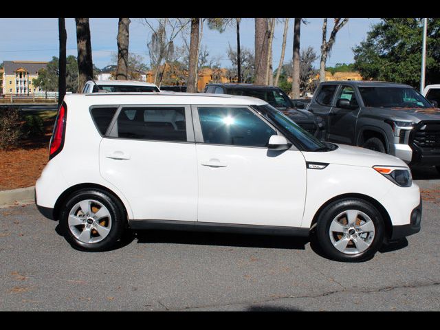 2017 Kia Soul Base