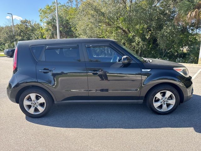 2017 Kia Soul Base