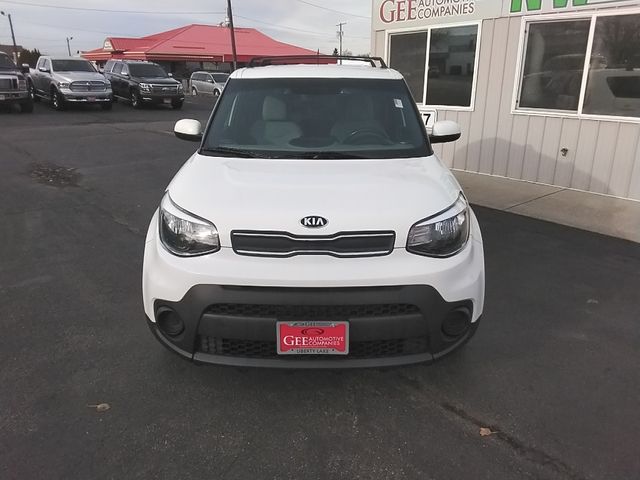 2017 Kia Soul Base