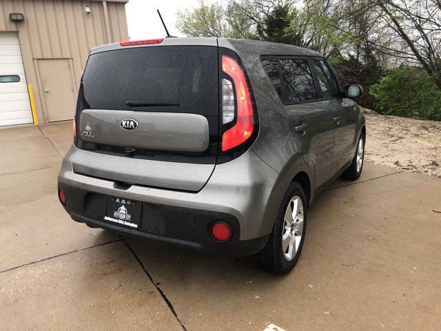 2017 Kia Soul Base