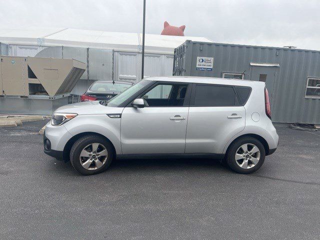 2017 Kia Soul Base