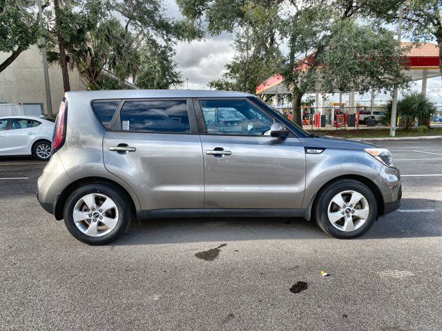 2017 Kia Soul Base