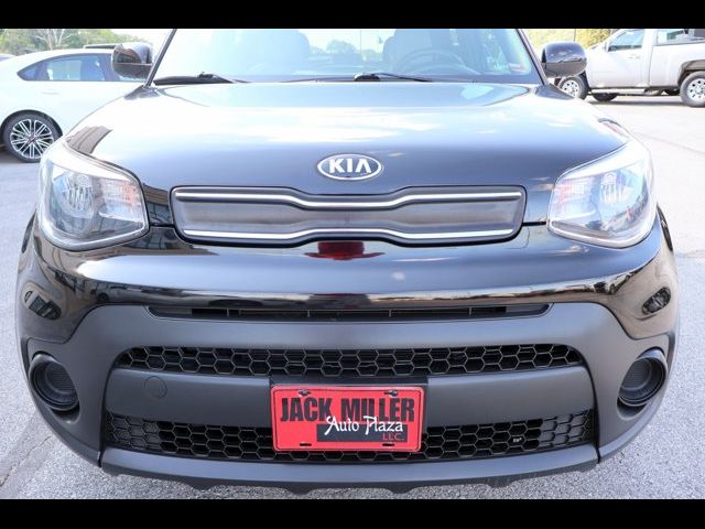 2017 Kia Soul Base