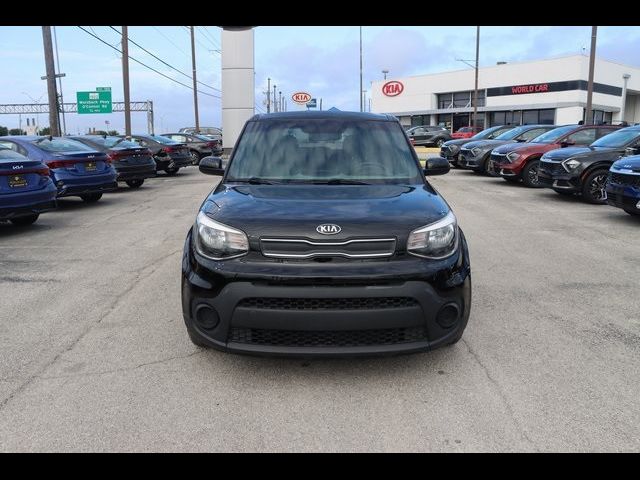 2017 Kia Soul Base