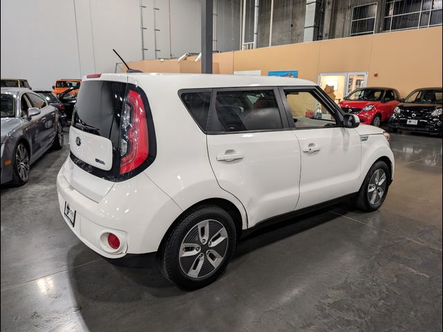 2017 Kia Soul EV Base