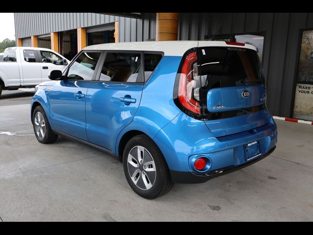 2017 Kia Soul EV Base