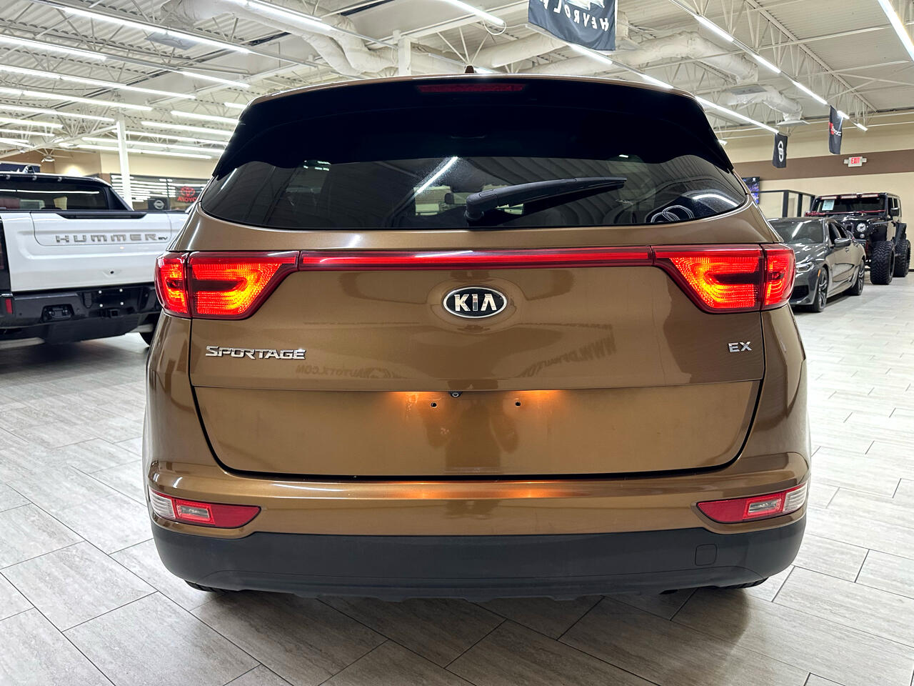 Vehicle image 12 of 41