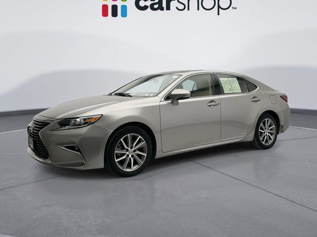 2017 Lexus ES 300h