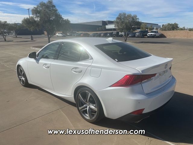 2017 Lexus IS Turbo