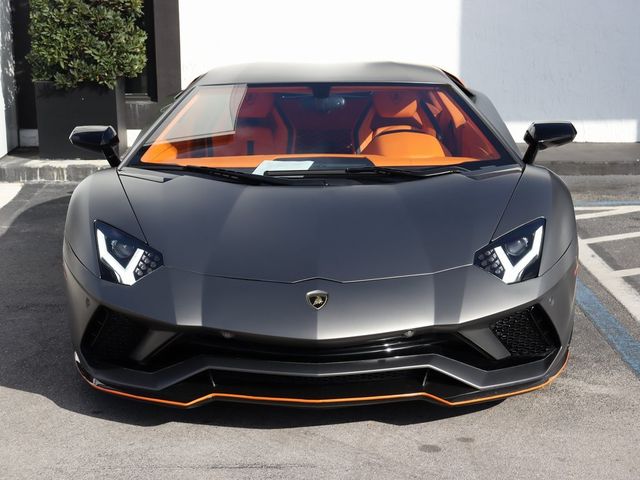 2017 Lamborghini Aventador S