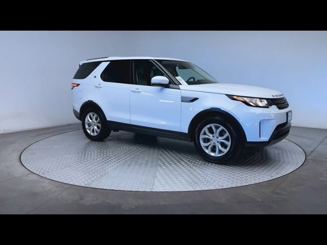 2017 Land Rover Discovery SE