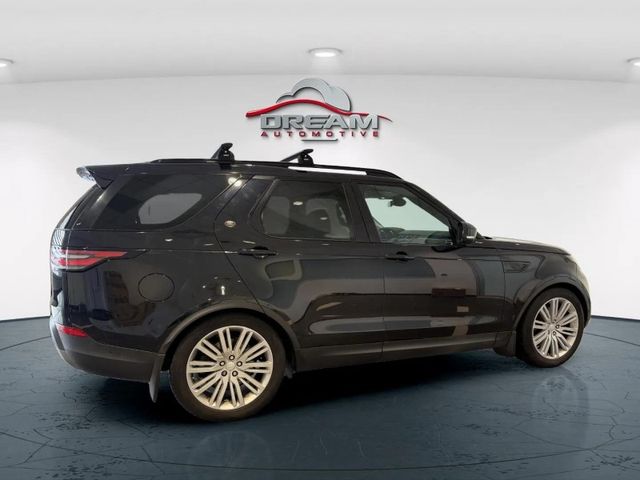 2017 Land Rover Discovery First Edition