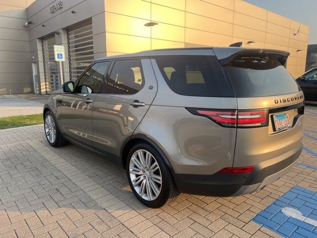 2017 Land Rover Discovery First Edition