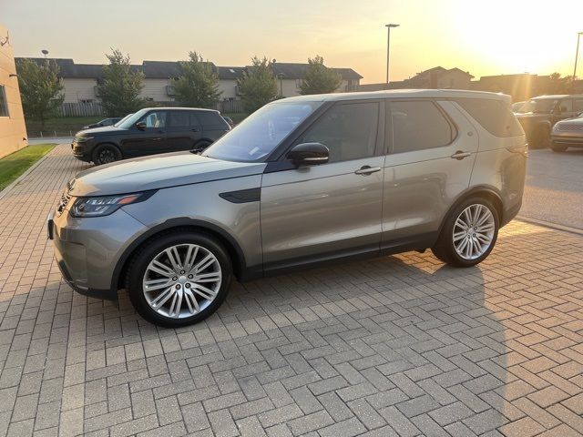 2017 Land Rover Discovery First Edition