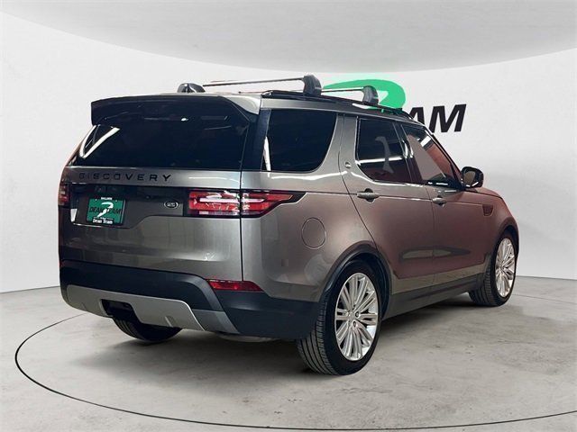 2017 Land Rover Discovery First Edition