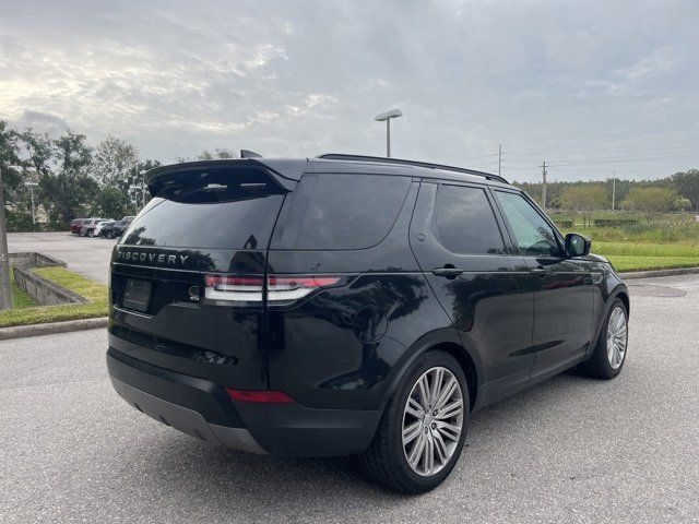 2017 Land Rover Discovery SE